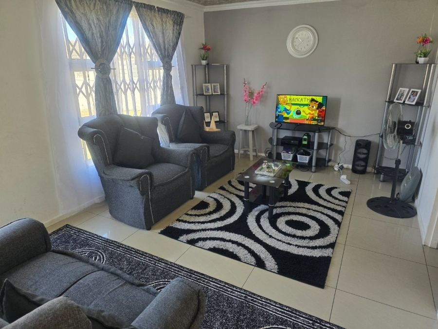 2 Bedroom Property for Sale in Colorado Park Western Cape